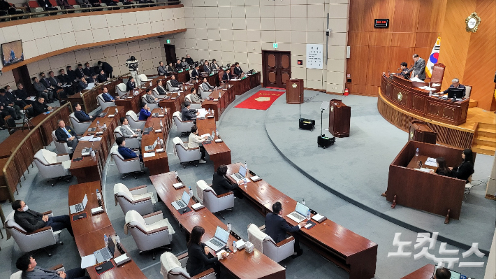 군산시의회 본회의장. 도상진 기자