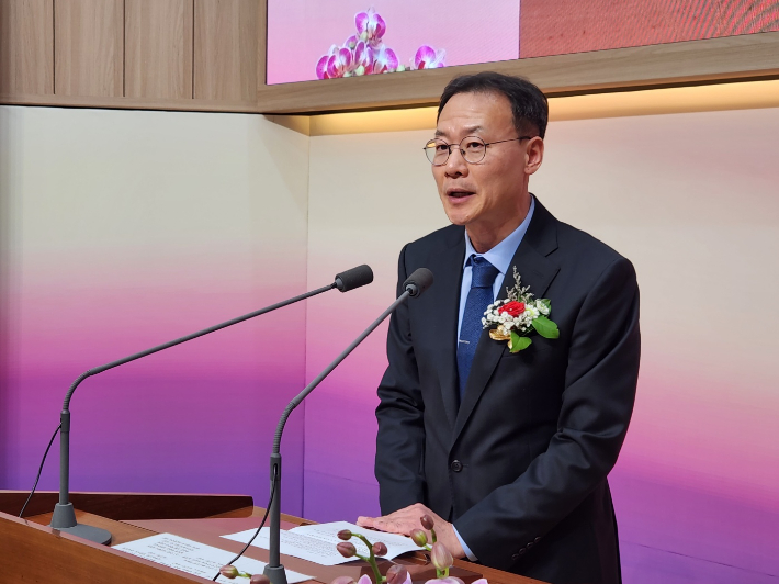 부산CBS 제32대 최승진 본부장이 취임사를 하고 있다. 박상희 기자 