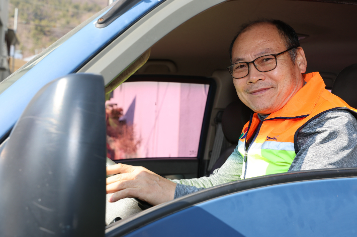 '도민회의'에서 환경미화원 처우 개선을 건의한 양산시 류재곤 반장. 경남도청 제공 