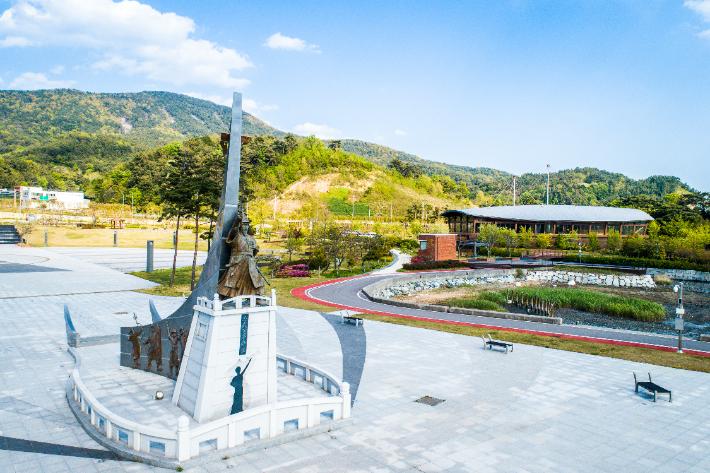 이순신 바다공원. 경남도청 제공 