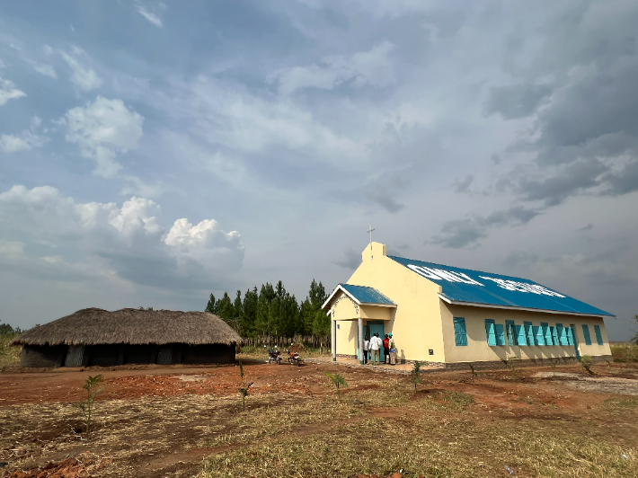 인천제일교회가 동아프리카 우간다 굴루지역에 설립한 지모교회 모습. 