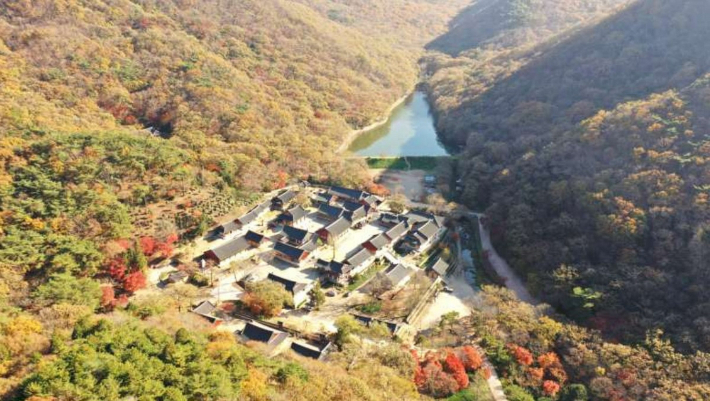 국가 명승으로 지정된 영광 불갑사 전경. 전라남도 제공