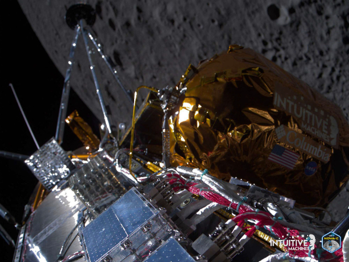 인튜이티브 머신스의 달 탐사선 오디세우스가 달 궤도에서 촬영한 이미지. 인튜이티브 머신즈 홈페이지 캡처