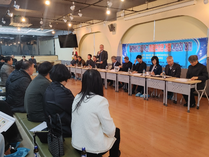 마산용마고 씨름연습장 건립 간담회. 경남도의회 제공 