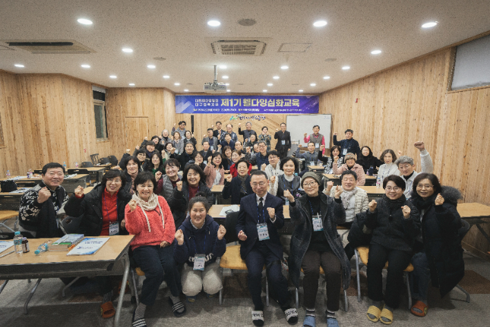 이번 심화교육에는 웰다잉 기본교육 이수자 50여 명이 참석했다. 대한웰다잉협회 포항시지회 제공