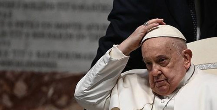 교황, '백기 들 용기' 발언에 역풍…러시아는 '반색'