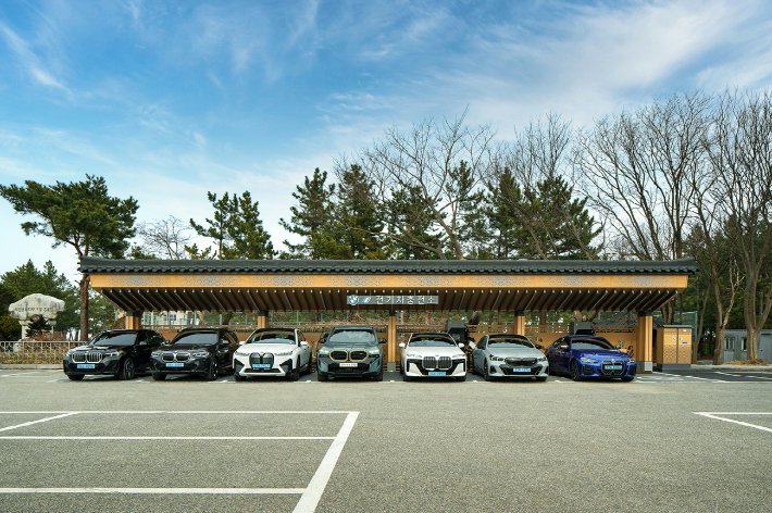 주문진 BMW 차징 스테이션. BMW 코리아 제공