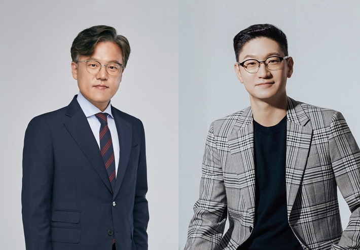 왼쪽부터 장철혁 SM엔터테인먼트 CEO, 탁영준 공동대표 내정자. SM엔터테인먼트 제공
