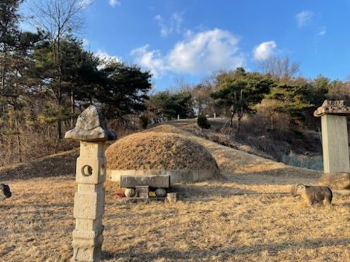 강감찬 장군묘소.  이우균 의원 제공