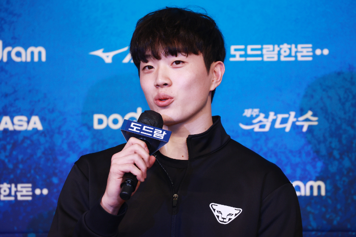 각오 밝히는 우리카드 김지한. 연합뉴스