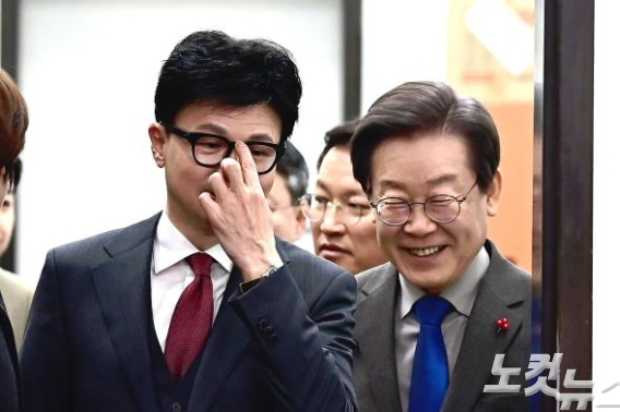 국민의힘 한동훈 총괄선대위원장(왼쪽)·민주당 이재명 상임선대위원장(오른쪽). 황진환 기자