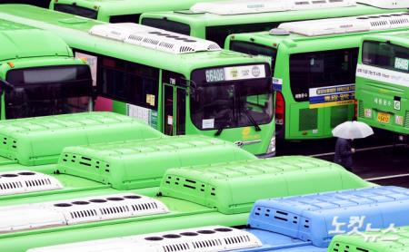 12년 만에 멈춰선 서울 시내버스