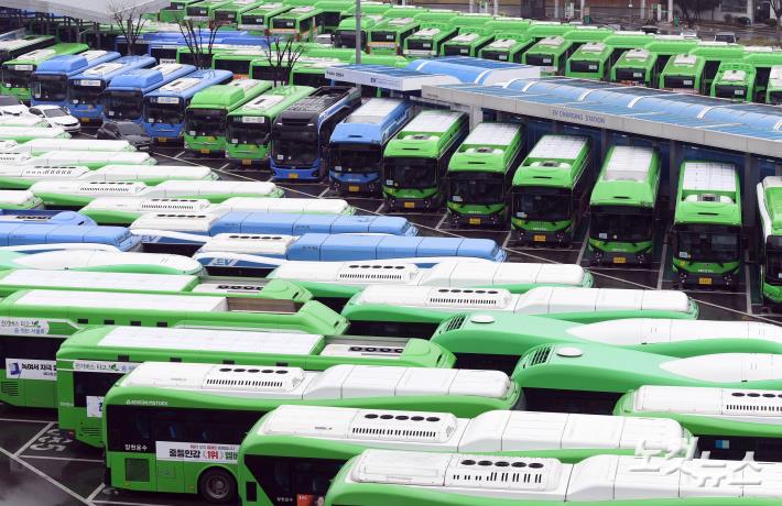 서울 시내버스 12년 만에 파업