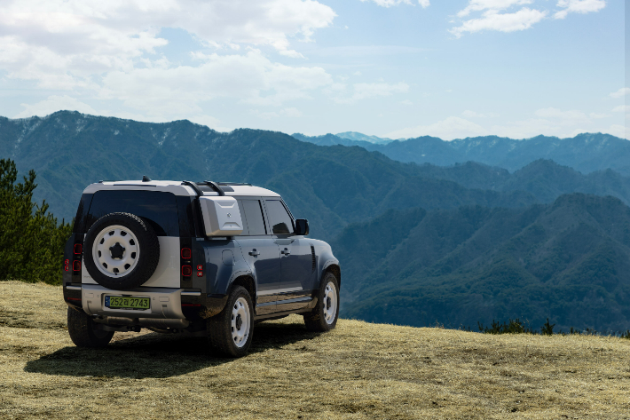 올 뉴 디펜더. JLR코리아 제공