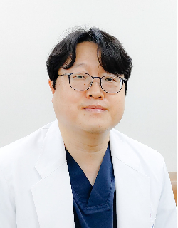 엔탑이비인후과 조휴채 원장.본인 제공