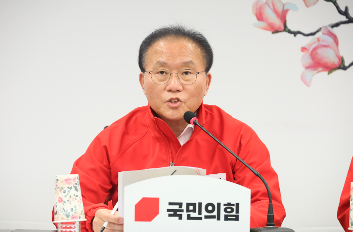 '총선참패' 與, 15일 중진 간담회…"모든 수습방안 논의"