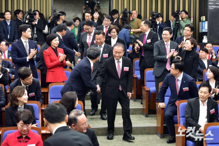 16일 서울 여의도 국회에서 열린 