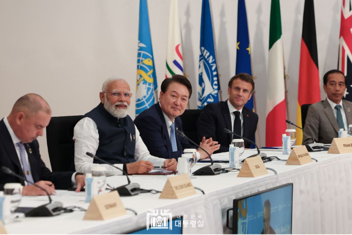 지난해 G7 정상회의 확대세션에 참석한 윤석열 대통령. 대통령실 홈페이지 캡처
