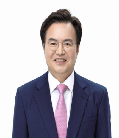 이상길 부회장. 이 부회장 SNS 캡처