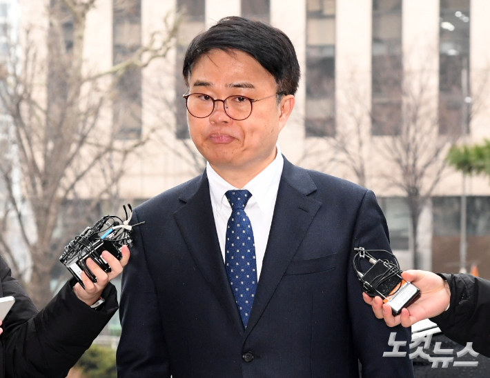 경찰, '전공의 집단행동 교사 의혹' 임현택 의협 차기회장 추가 압수수색