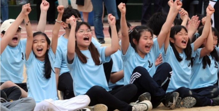 초등학교 체육 활동 모습. 자료사진