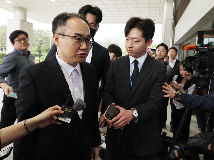 이원석 검찰총장, 명품백 의혹에 "법리따라 엄정 수사…지켜봐달라". 연합뉴스