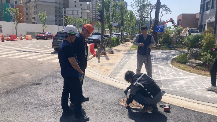 하자 논란 아파트 점검 사진. 전라남도 제공