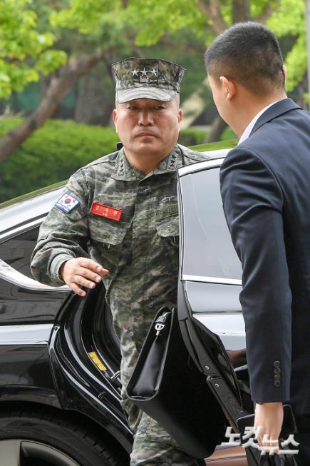 공수처 도착한 김계환 사령관