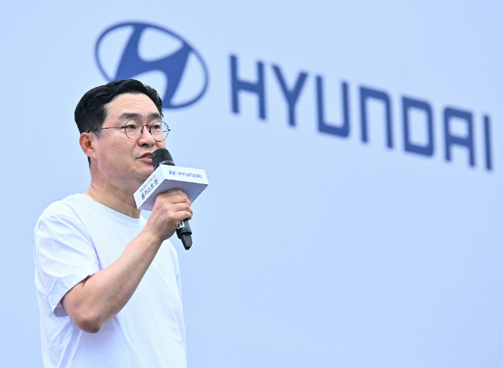 현대차 국내사업본부장 정유석 부사장이 소감을 밝히고 있다. 현대자동차 제공