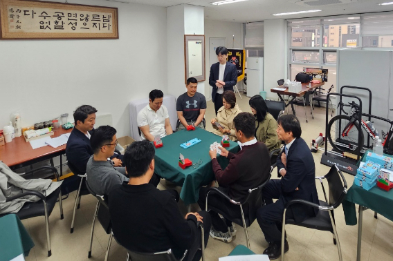 브리지 경기 장면. 전북브리지협회 제공