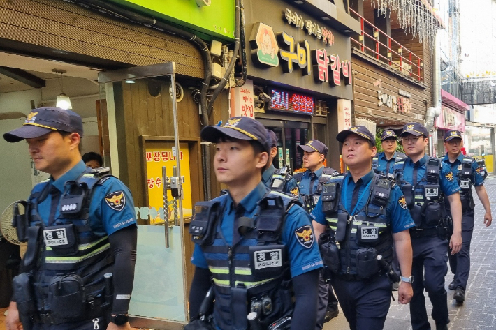 강원경찰청 기동순찰대 순찰 활동 모습. 강원경찰청 제공