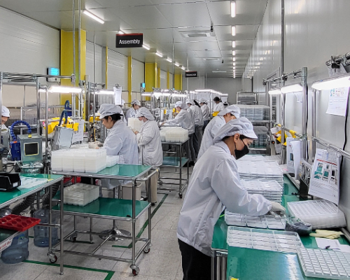 KGMP 혈당기 제조 라인.노바스아이오티 제공