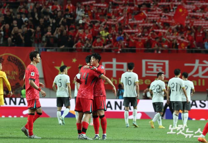 중국에 승리한 축구대표팀