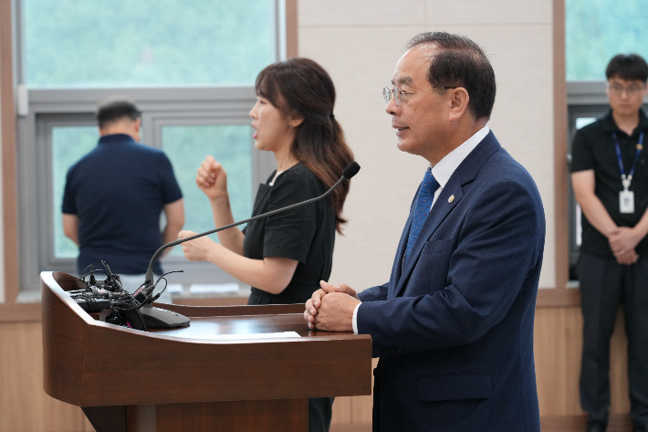 하윤수 교육감. 부산시교육청 제공