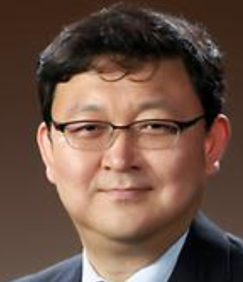 조병욱 강원대학교 산림환경과학대학 목재·종이과학부 교수. 강원대 제공