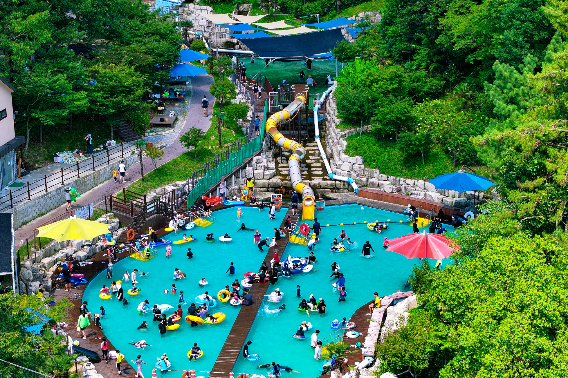 강진 V랜드 물놀이장. 강진군 제공