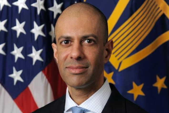 비핀 나랑 미국 국방부 우주정책차관보. 미국 국방부 홈페이지 캡처