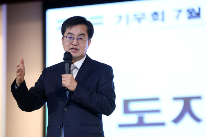 김동연 "평택시, 신속 대처로 제2의 오송 지하차도 사고 막아"