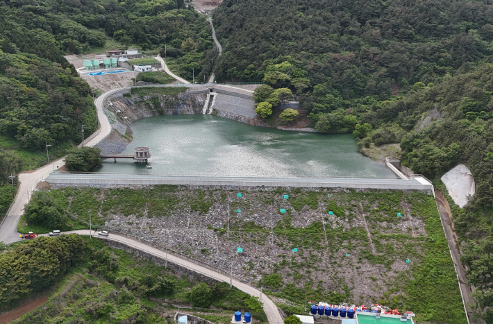 욕지 저수지. 경남도청 제공 
