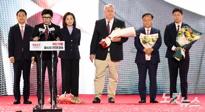 한동훈 국민의힘 신임 대표가 23일 경기도 고양시 일산 킨텍스에서 열린 국민의힘 제4차 전당대회에서 수락연설을 하고 있다. 박종민 기자
