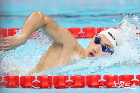 적응훈련하는 수영 국가대표 선수들