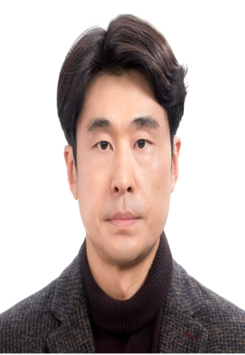 울산대학교 첨단소재공학부 진정호 교수. 울산대 제공