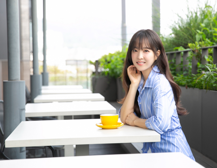  배우 박보영이 맥심 모카골드의 신규 모델로 발탁됐다. 동서식품 제공