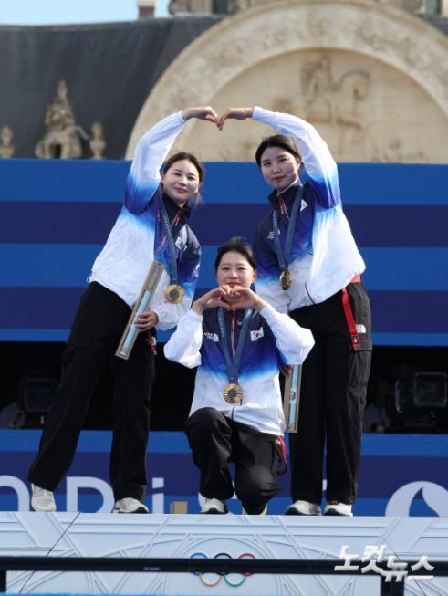 양궁 여자 단체 시상식