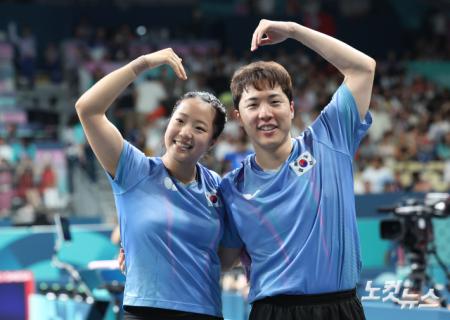 탁구 혼복 12년 만에 쾌거, 임종훈-신유빈 동메달