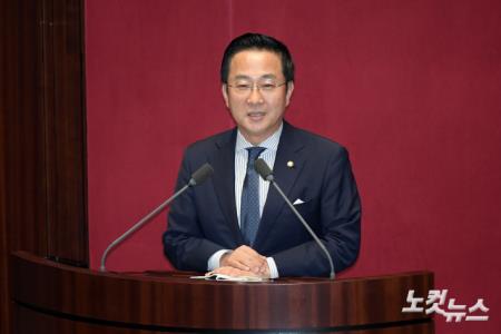 의사진행 발언하는 더불어민주당 박성준 원내수석부대표