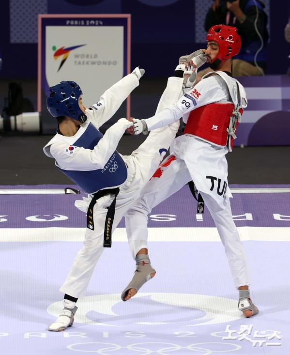 박태준, 얼굴 공격 성공