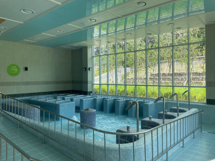 스파치유풀.  청주시 제공