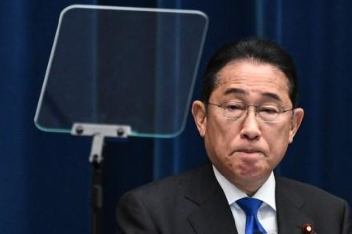 기시다 후미오 일본 총리. 기시다 총리는 자민당 총재선거에 불출마한다고 밝혔다. 연합뉴스
