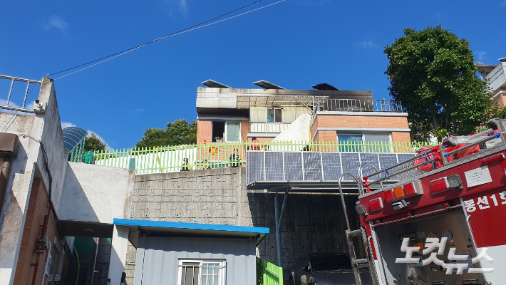 28일 오후 3시 20분쯤 광주 동구 조선대학교 기숙사에서 불이 났다. 독자 제공 